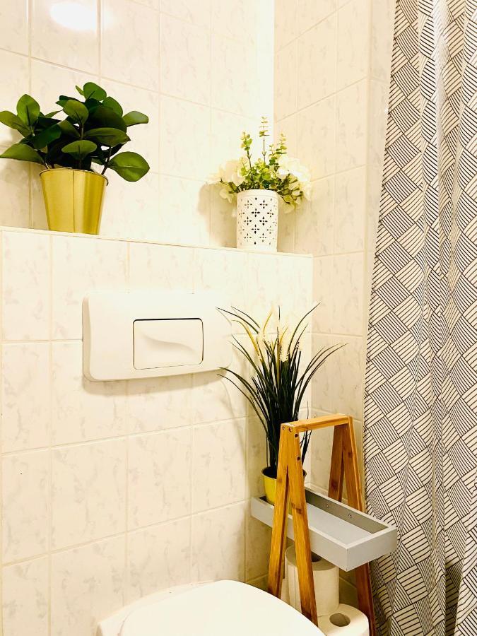 Saniertes Studio - Elisa - Mit Balkon, Wlan, Smart-Tv & Kueche In City-Naehe Ερφούρτη Εξωτερικό φωτογραφία